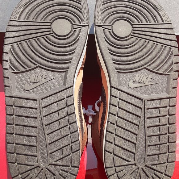 NIKE Jordan 1 Mid SE “Earth Tone/Dark Chocolate” – US Men’s Size 12 – Pre-Owned - Picture 9 of 12